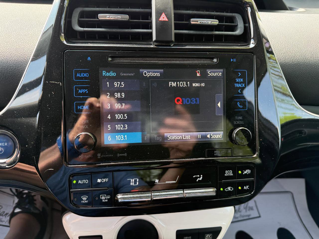 Used 2017 Toyota Prius Four Touring FWD image 6