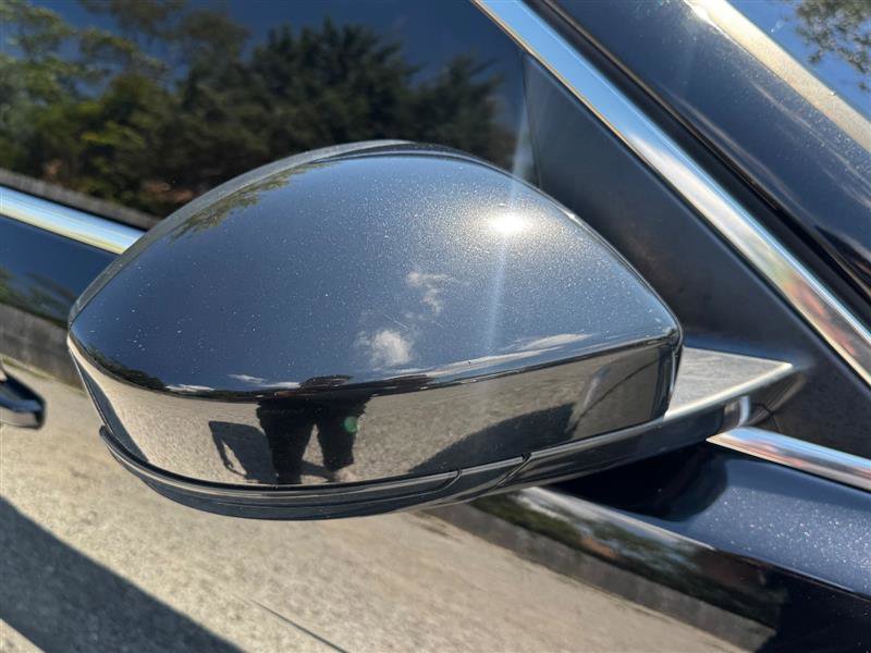 Used 2018 Jaguar F-PACE Portfolio image 16