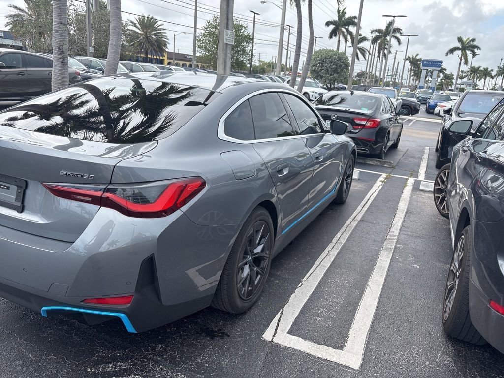Used 2023 BMW i4 eDrive35 w/ Premium Package image 11