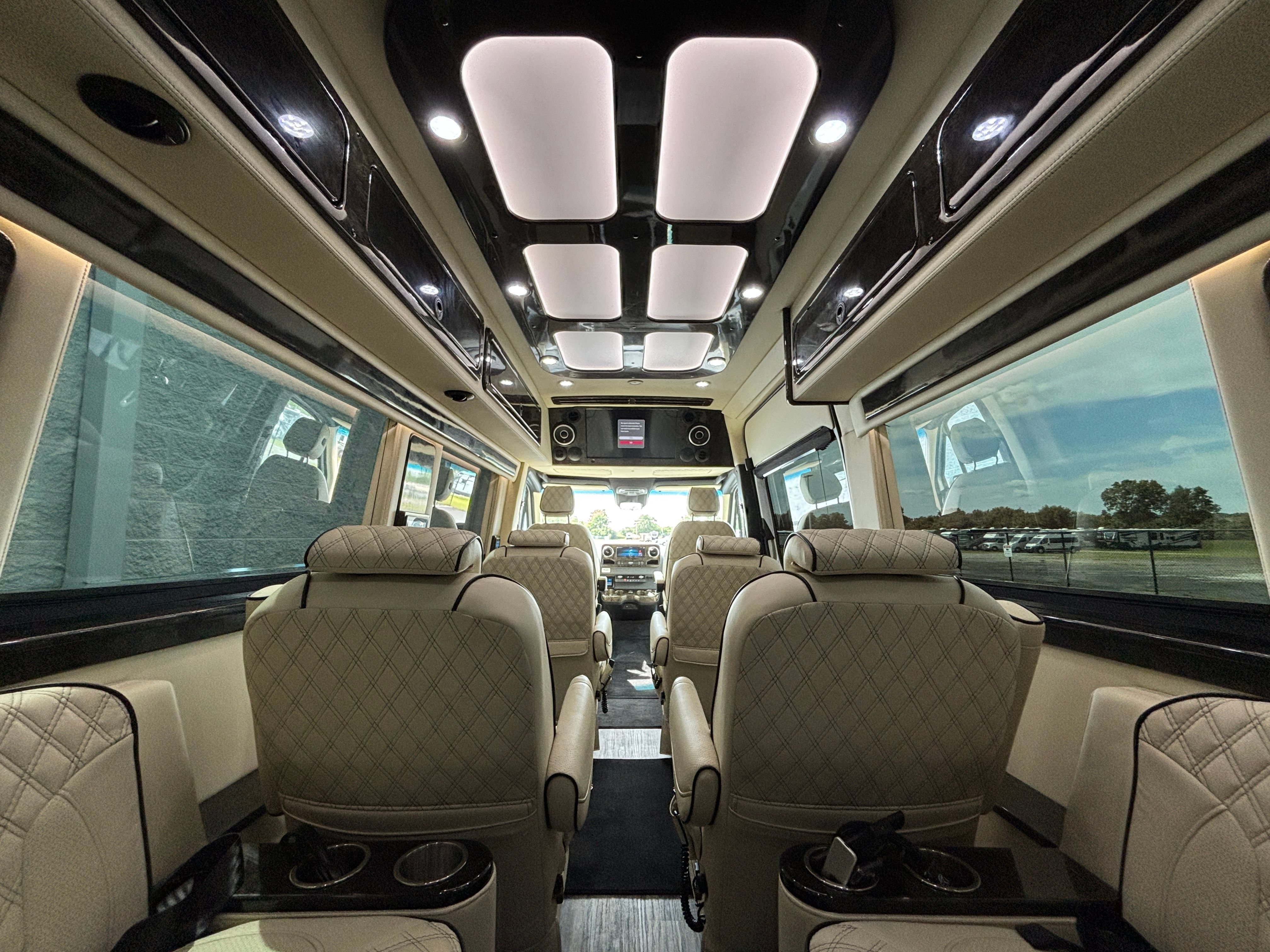 Used 2020 Mercedes-Benz Sprinter 3500 image 5