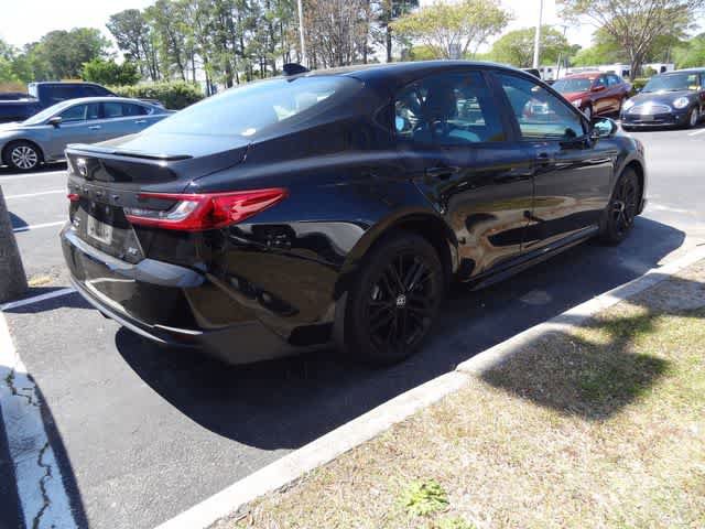 Certified 2025 Toyota Camry SE w/ Convenience Package AWD/4WD image 5