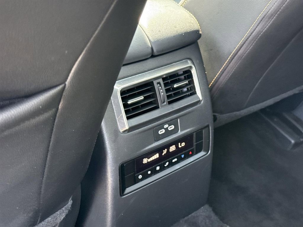 Used 2024 MAZDA CX-90 3.3 Turbo w/ Premium Package image 20