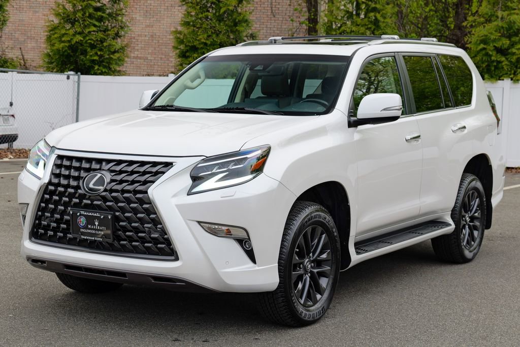 Used 2023 Lexus GX 460 Premium w/ Premium Plus Package AWD/4WD image 3
