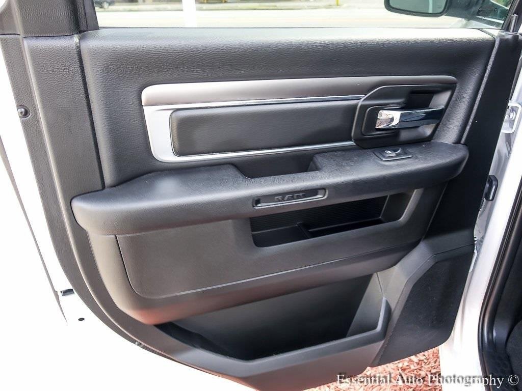 Used 2024 RAM 1500 Classic Warlock image 19