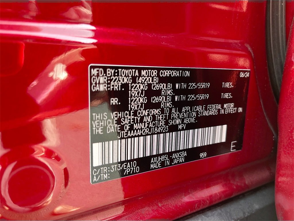 Used 2024 Toyota Venza Limited image 29