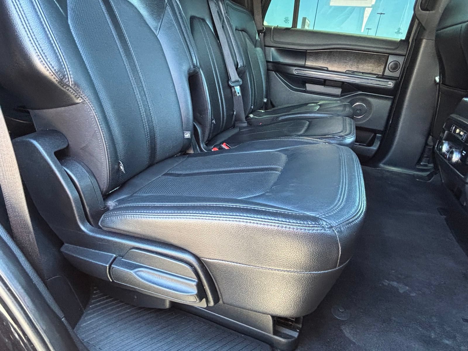 Used 2020 Ford Expedition Limited AWD/4WD image 28