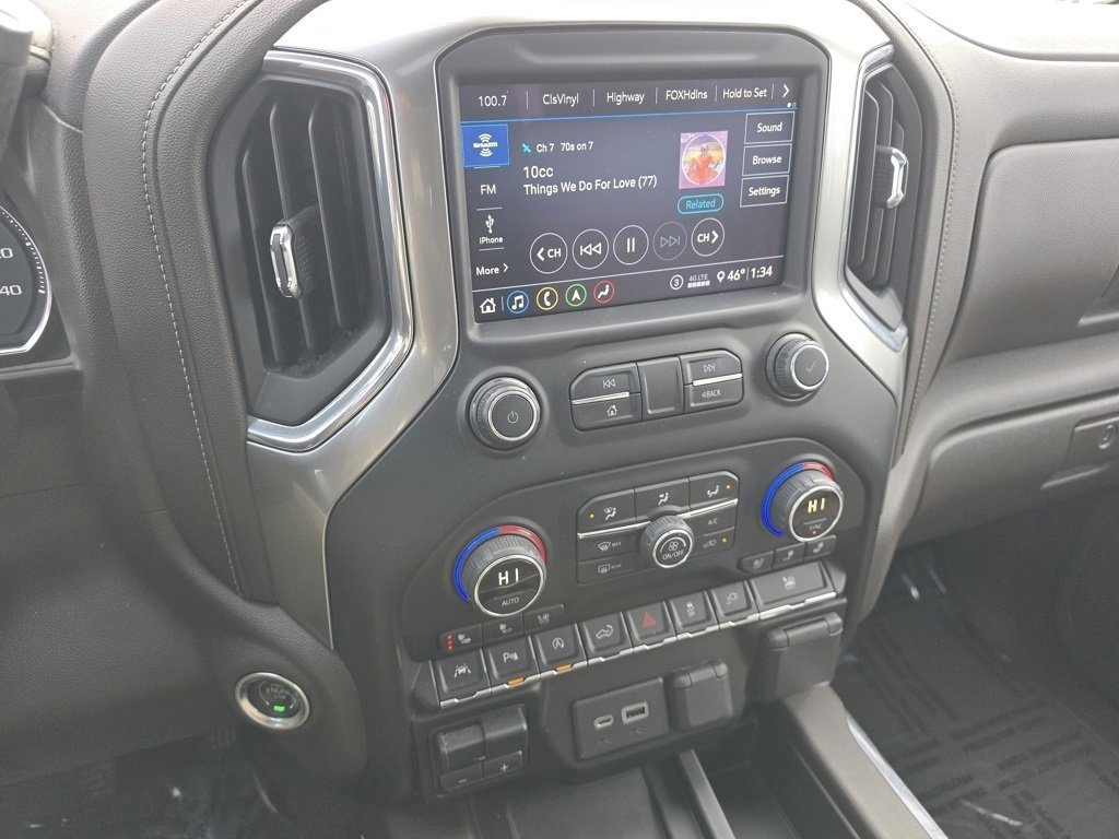 Used 2020 Chevrolet Silverado 1500 LTZ w/ LTZ Premium Package image 38