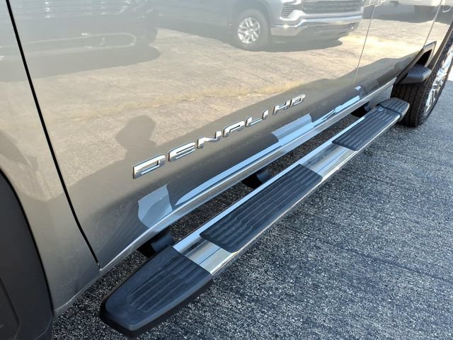 New 2026 GMC Sierra 2500 Denali w/ Denali Reserve Package AWD/4WD image 15