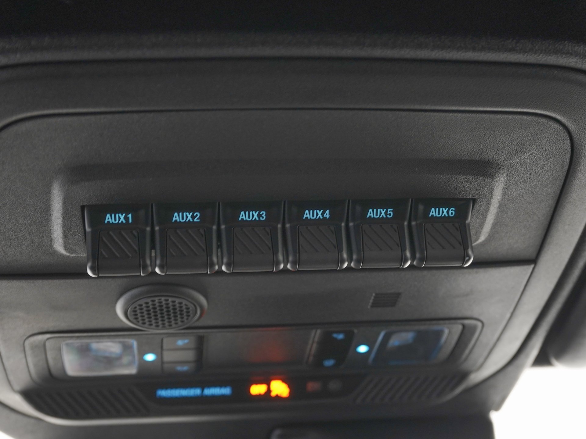 Used 2023 Ford Bronco Wildtrak image 25