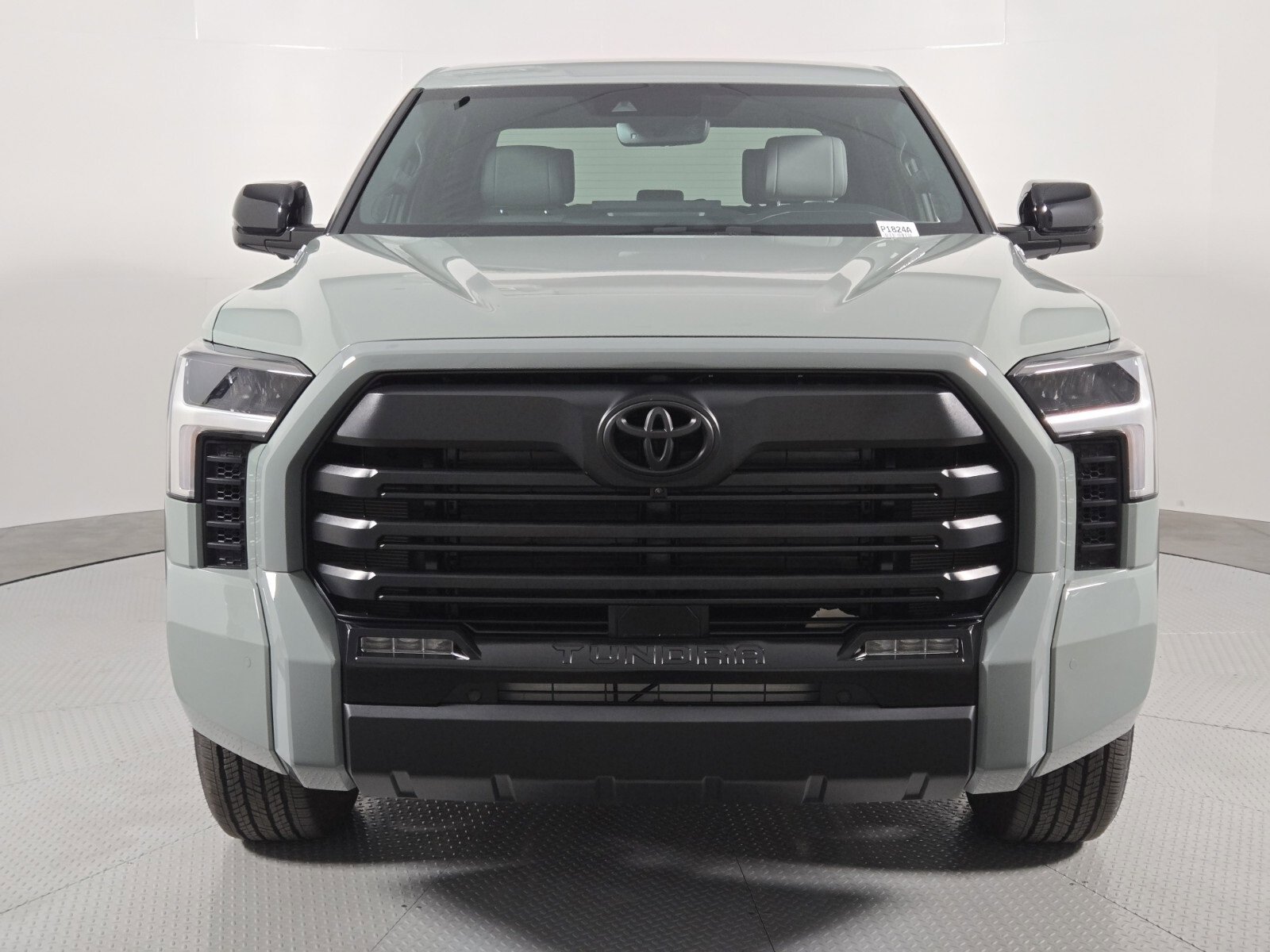 Used 2026 Toyota Tundra Limited image 2