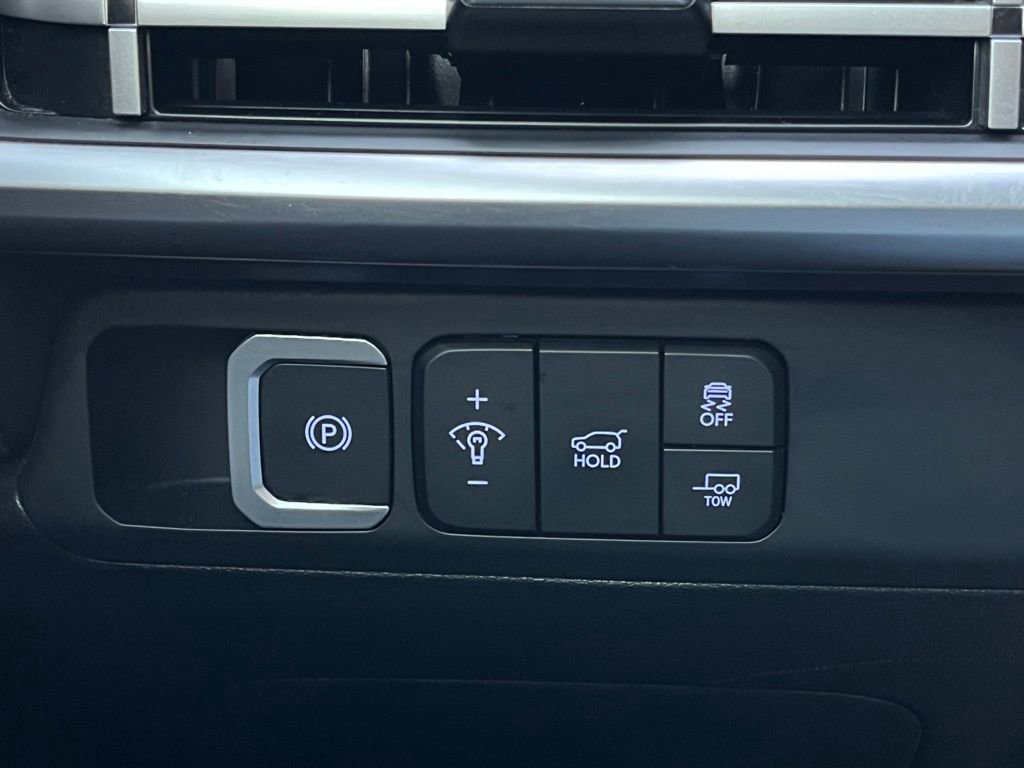 Used 2024 Hyundai Santa Fe XRT image 26