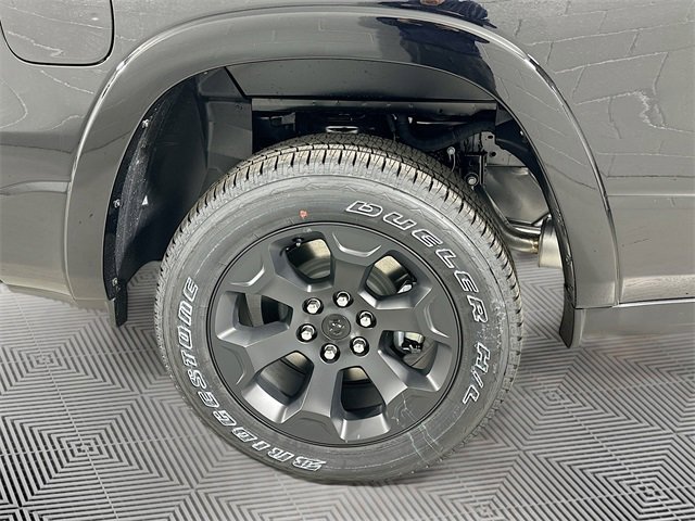 New 2026 RAM 1500 4x4 Crew Cab image 16