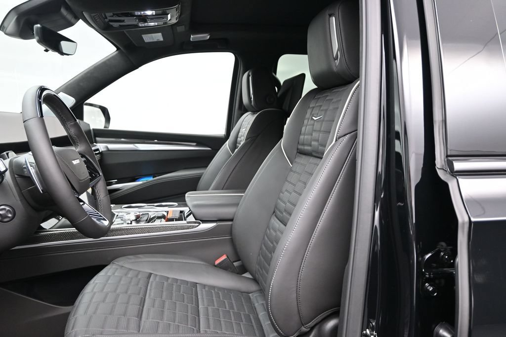 New 2026 Cadillac Escalade ESV V AWD/4WD image 10