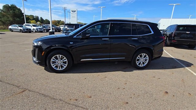 Certified 2024 Cadillac XT6 Luxury image 4