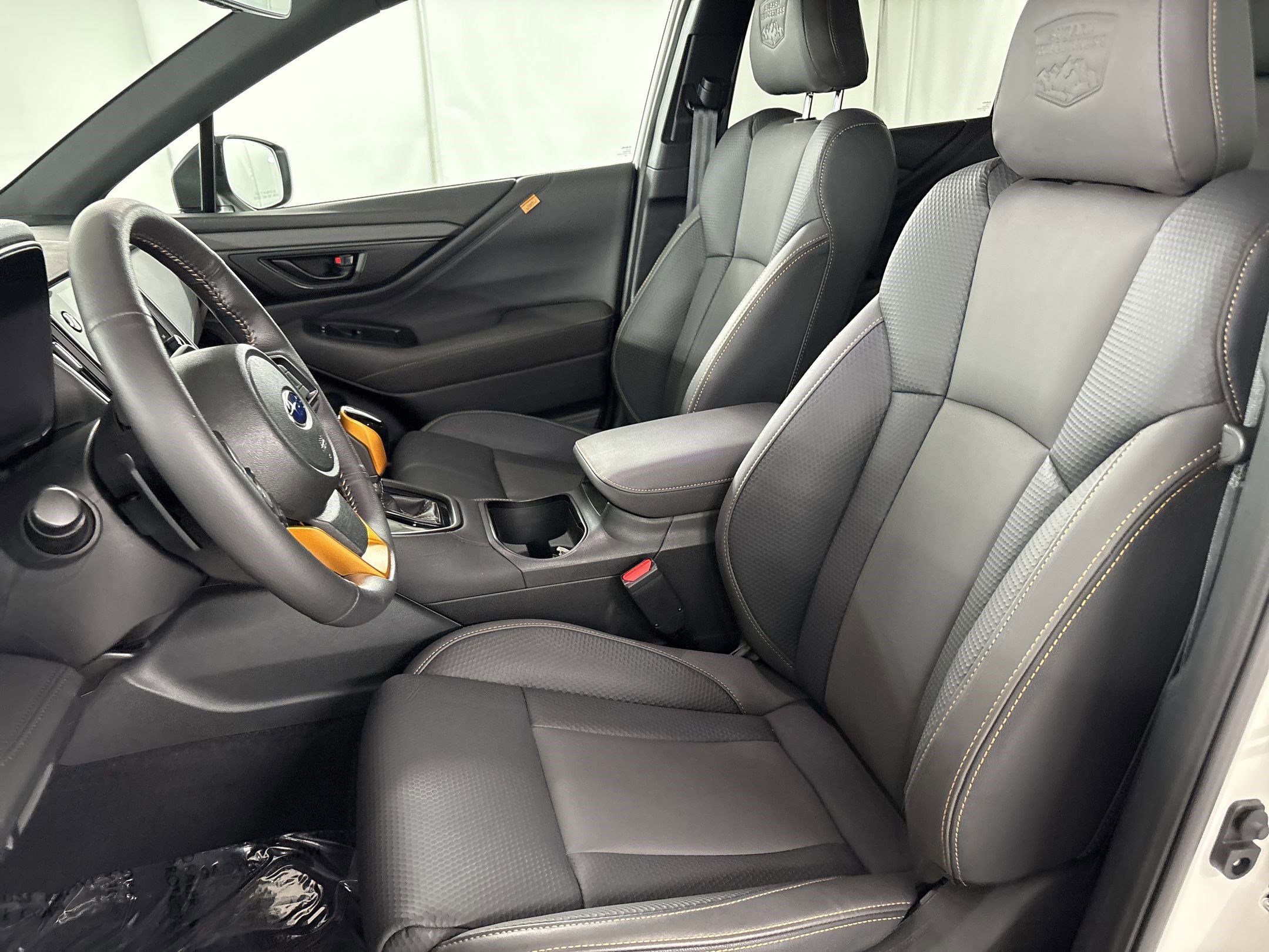 Used 2025 Subaru Outback Wilderness w/ Wilderness Package AWD/4WD image 5