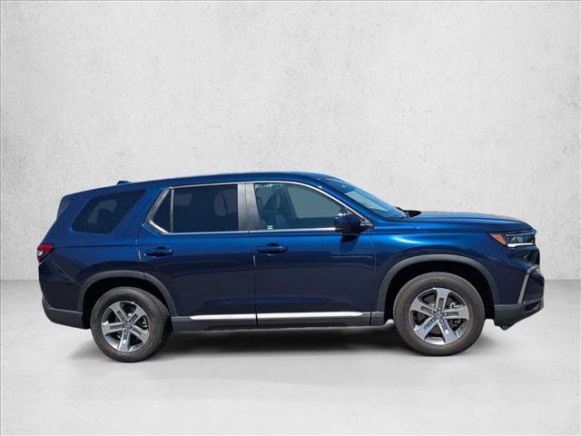 Used 2024 Honda Pilot EX-L image 4