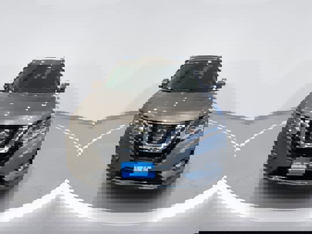 Used 2017 Nissan Rogue SL w/ SL Premium Package image 3