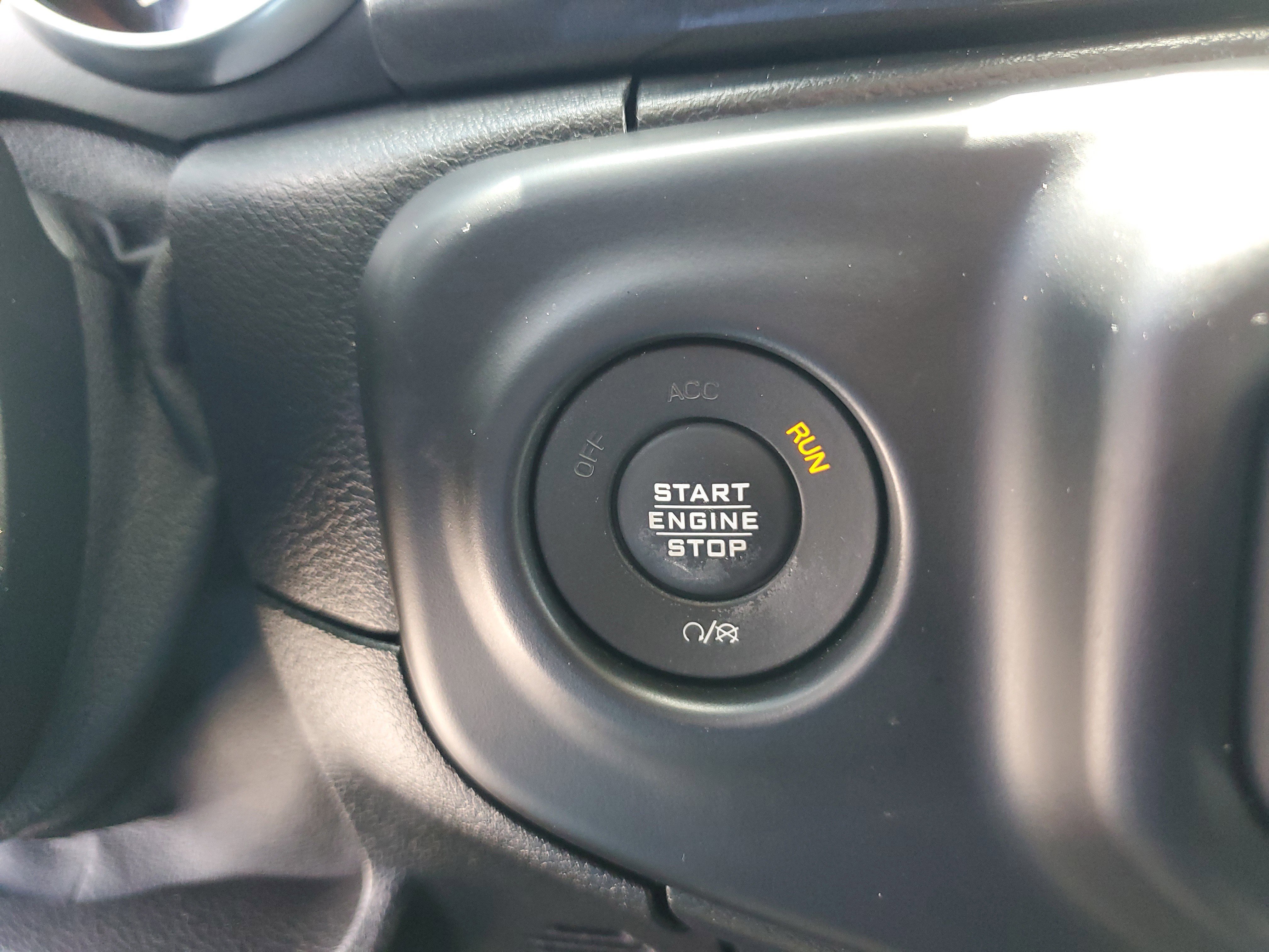 Used 2020 Jeep Wrangler Unlimited Sport image 23