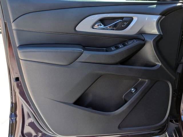 Used 2018 Chevrolet Traverse LT image 8