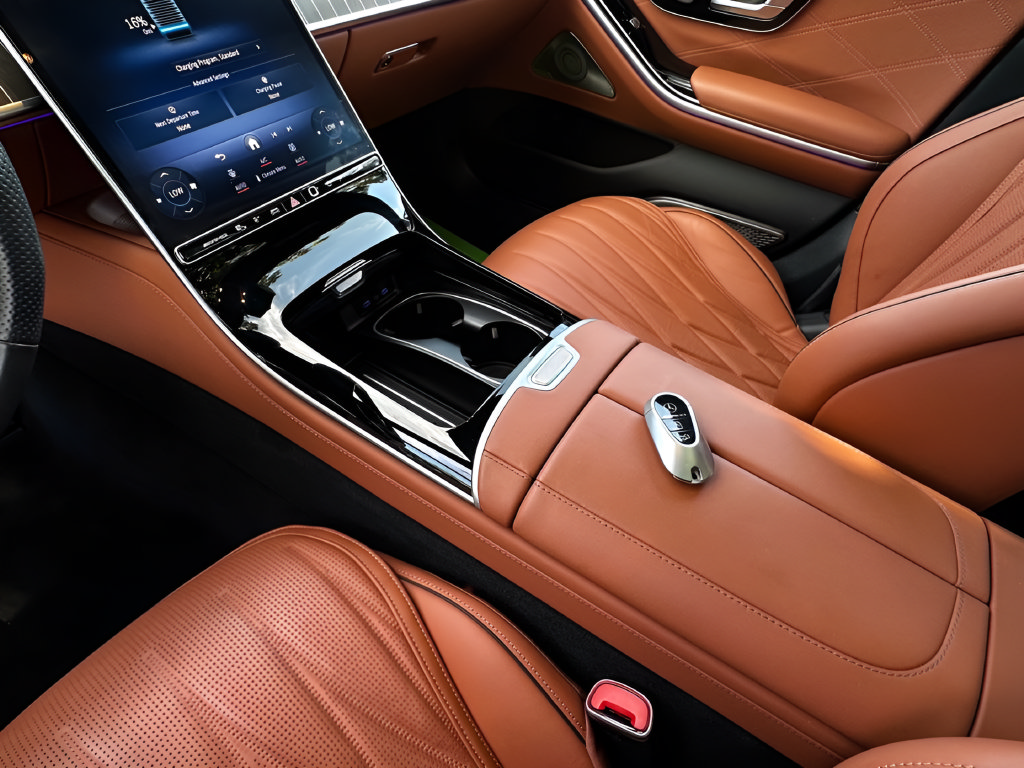 Used 2024 Mercedes-Benz S 63 AMG S image 10