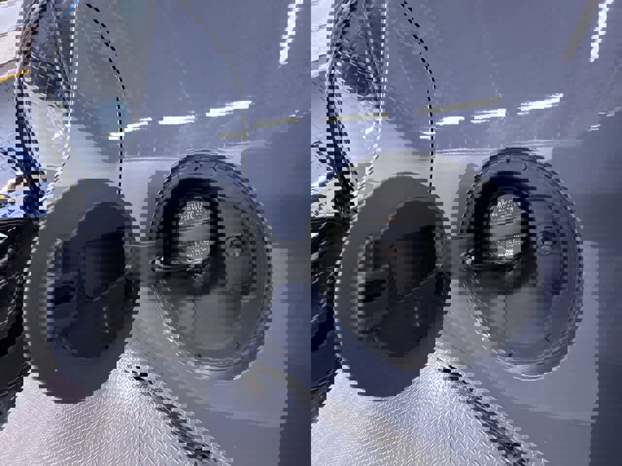 Used 2024 MAZDA MAZDA3 s image 39