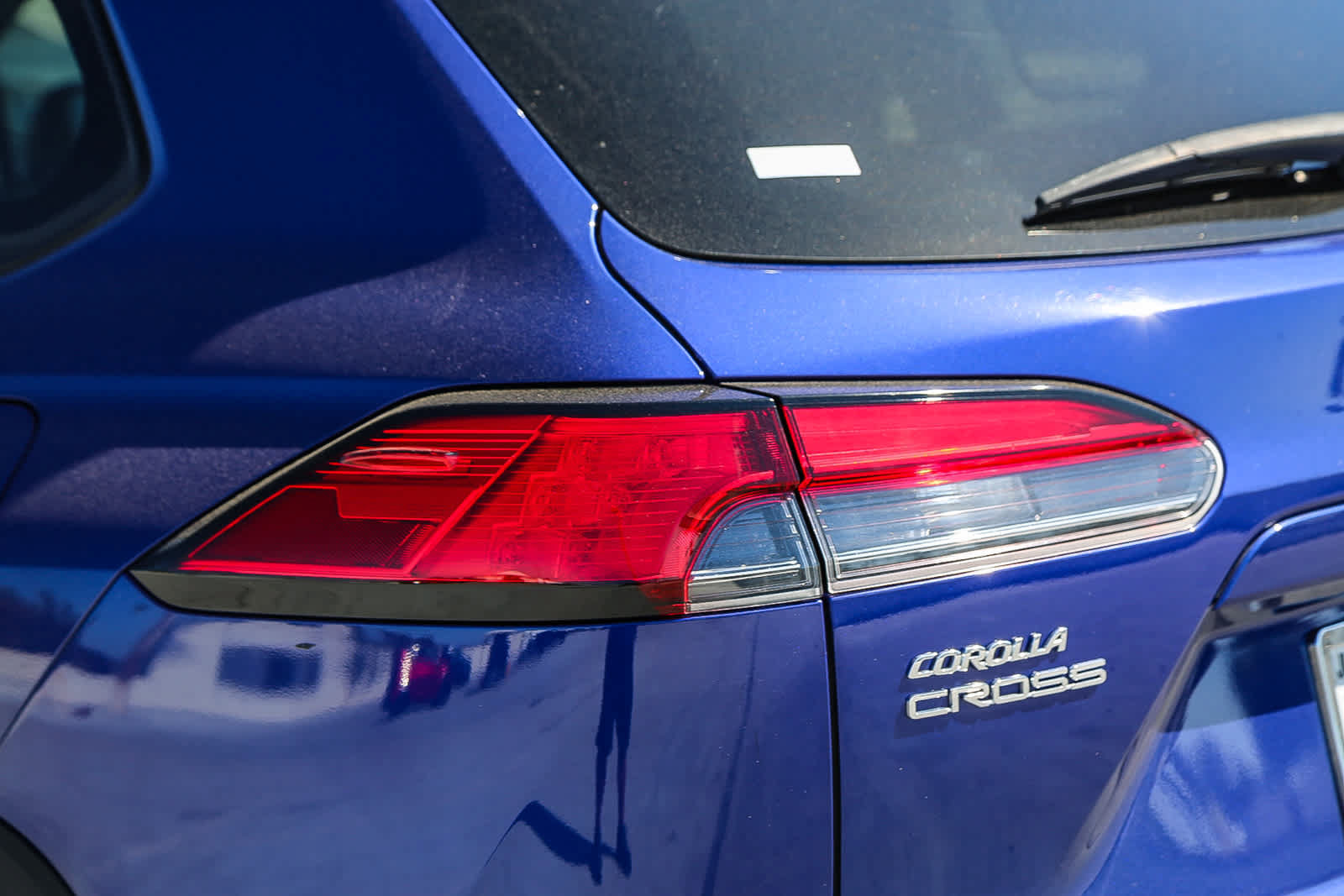 Certified 2023 Toyota Corolla Cross XLE w/ Convenience Package FWD image 9