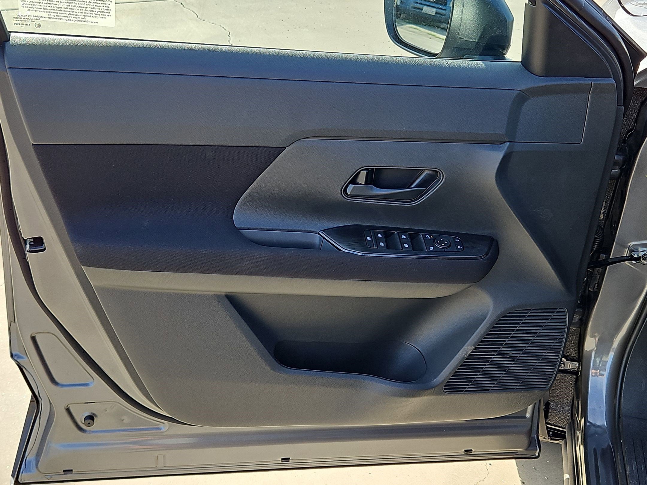 New 2026 Nissan Kicks S FWD image 13