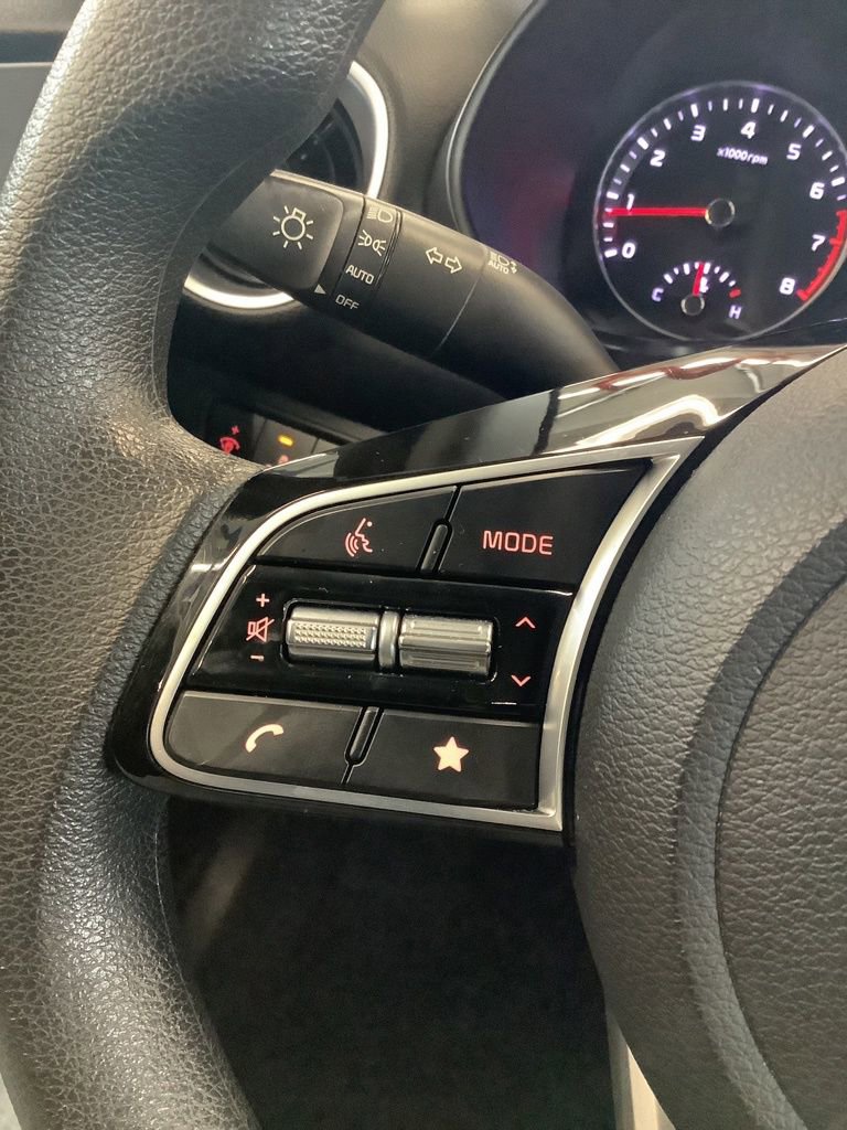 Certified 2023 Kia Forte LXS w/ LXS Technology Package image 14