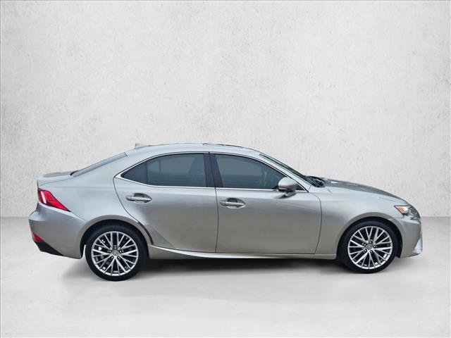 Used 2014 Lexus IS 250 w/ Navigation Package RWD image 4
