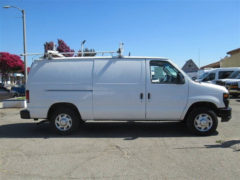 Used 2013 Ford E-150 and Econoline 150 RWD image 4