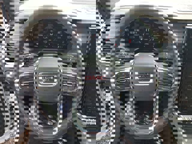 New 2026 GMC Acadia Elevation image 21