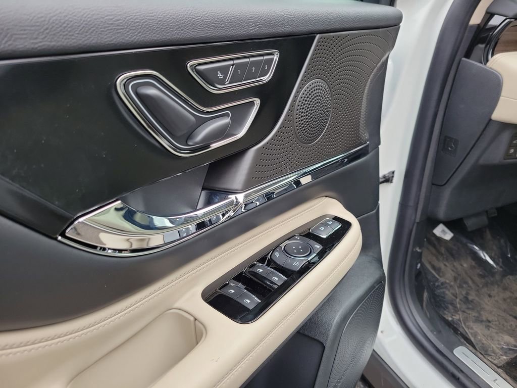 New 2026 Lincoln Corsair Grand Touring image 19