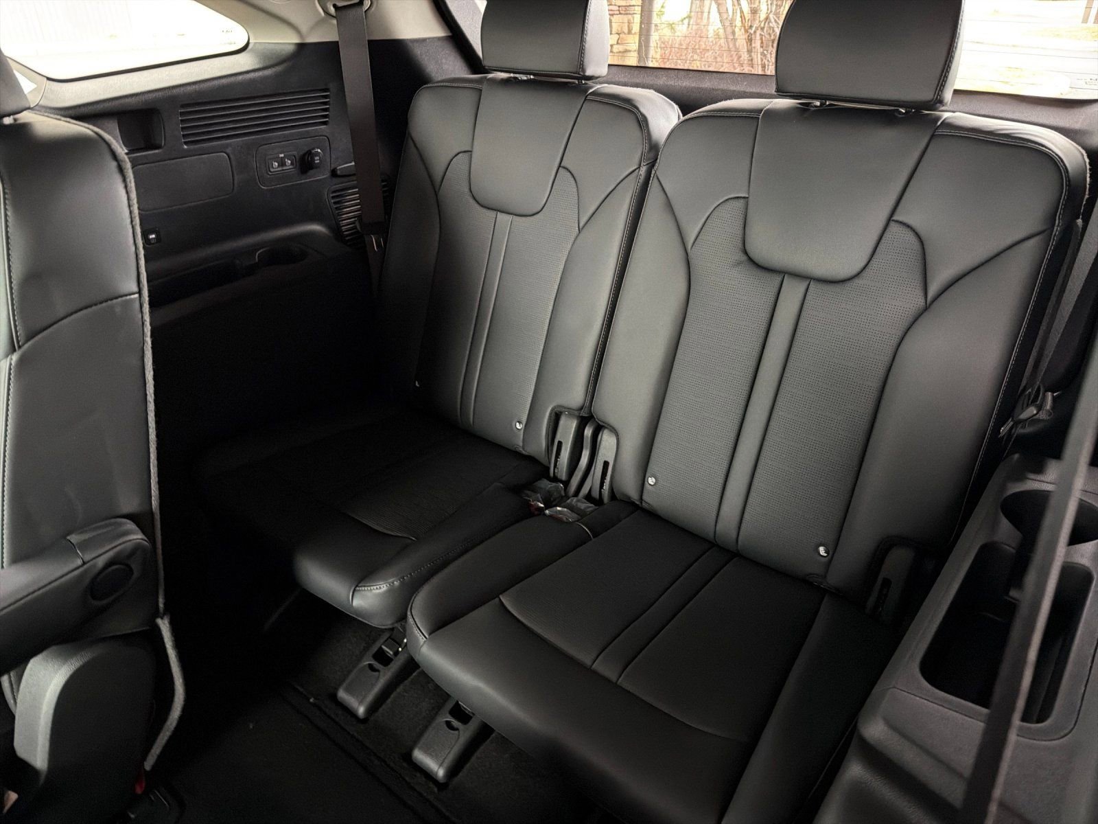 New 2026 Kia Sorento EX AWD/4WD image 15