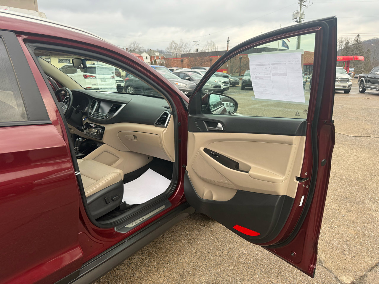 Used 2016 Hyundai Tucson Limited image 47