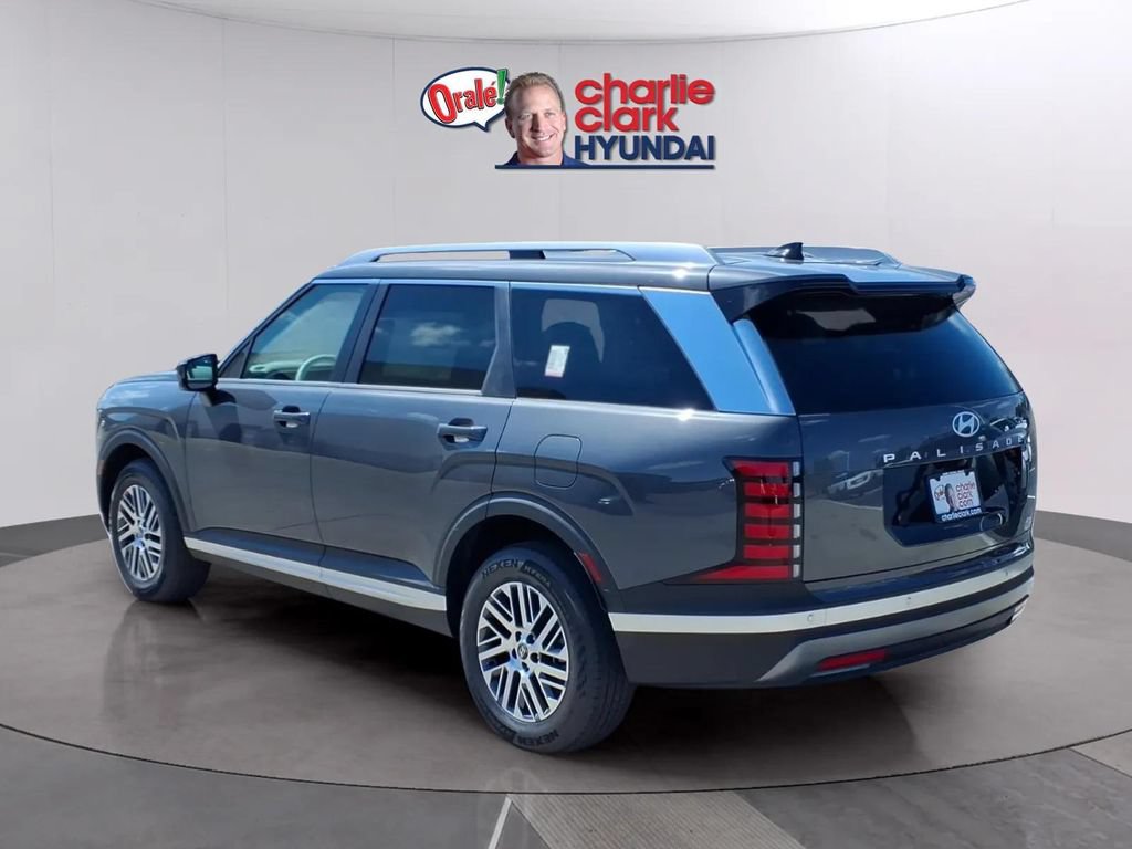 New 2026 Hyundai Palisade SEL FWD image 3