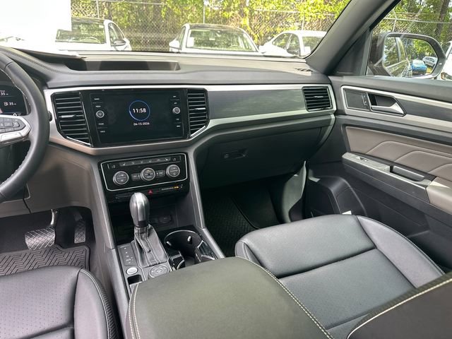 Certified 2023 Volkswagen Atlas Cross Sport SEL image 15
