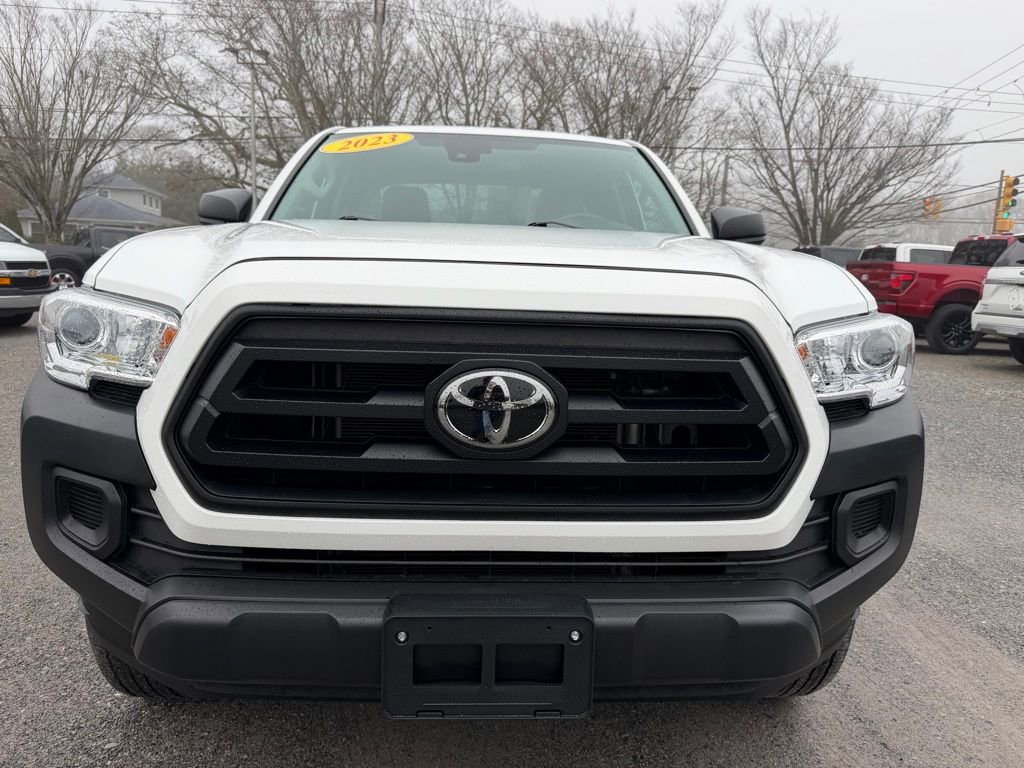 Used 2023 Toyota Tacoma SR image 2