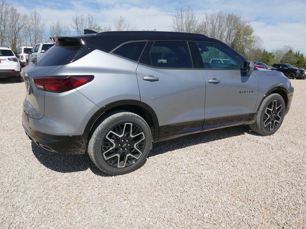 New 2026 Chevrolet Blazer RS AWD/4WD image 5