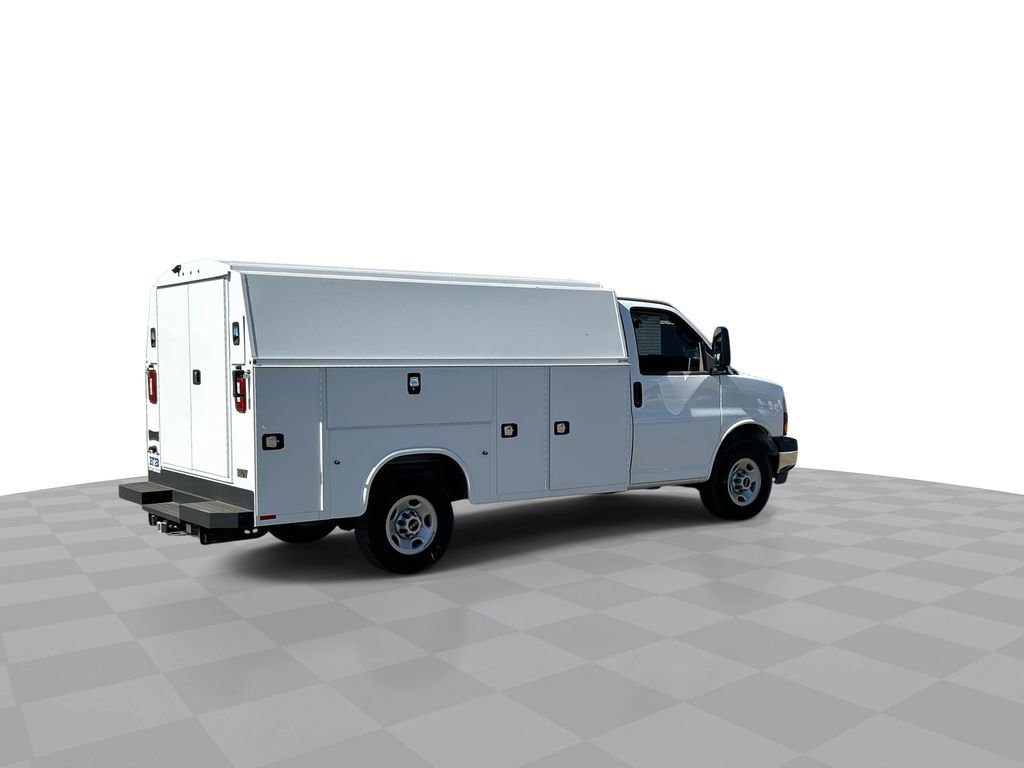 New 2025 GMC Savana 3500 w/ Power Convenience Package image 8