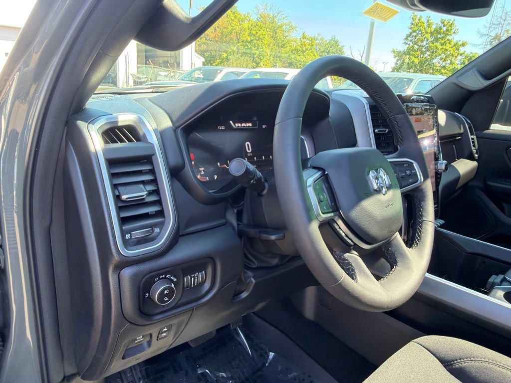 Used 2026 RAM 1500 Big Horn AWD/4WD image 21
