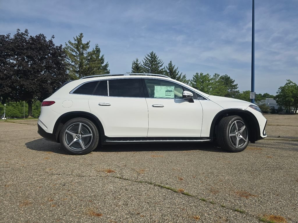 New 2027 Mercedes-Benz EQS 400 4MATIC SUV image 17