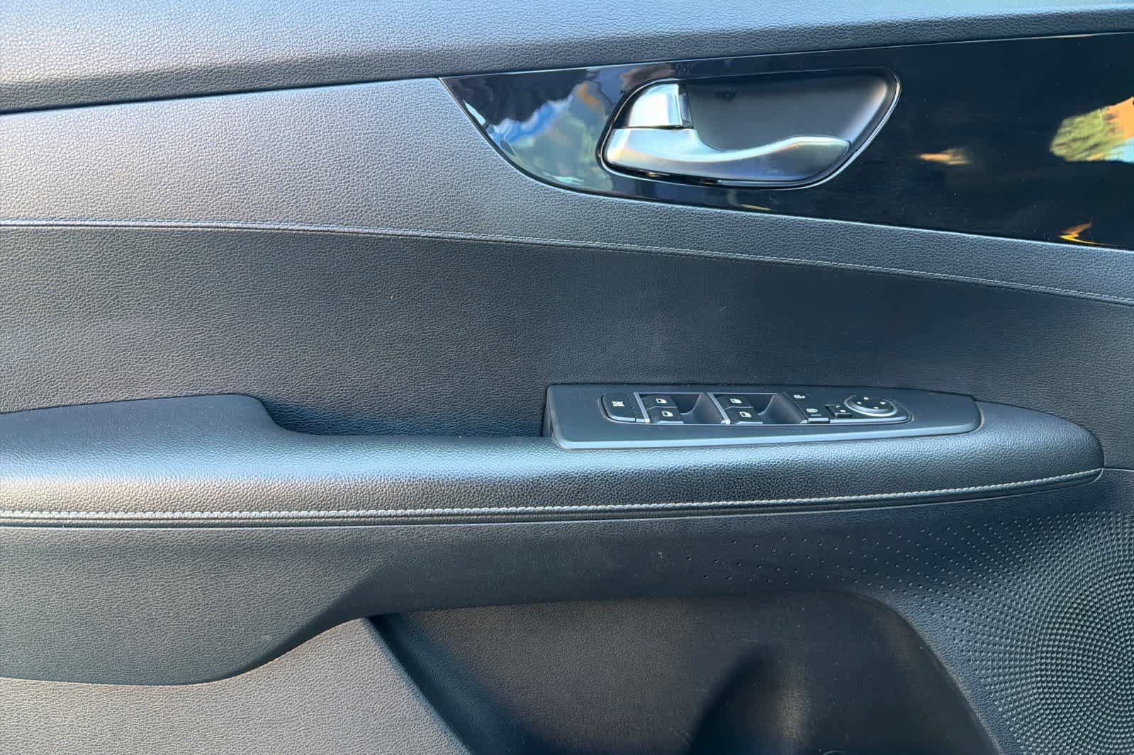 Used 2019 Kia Forte S FWD image 14