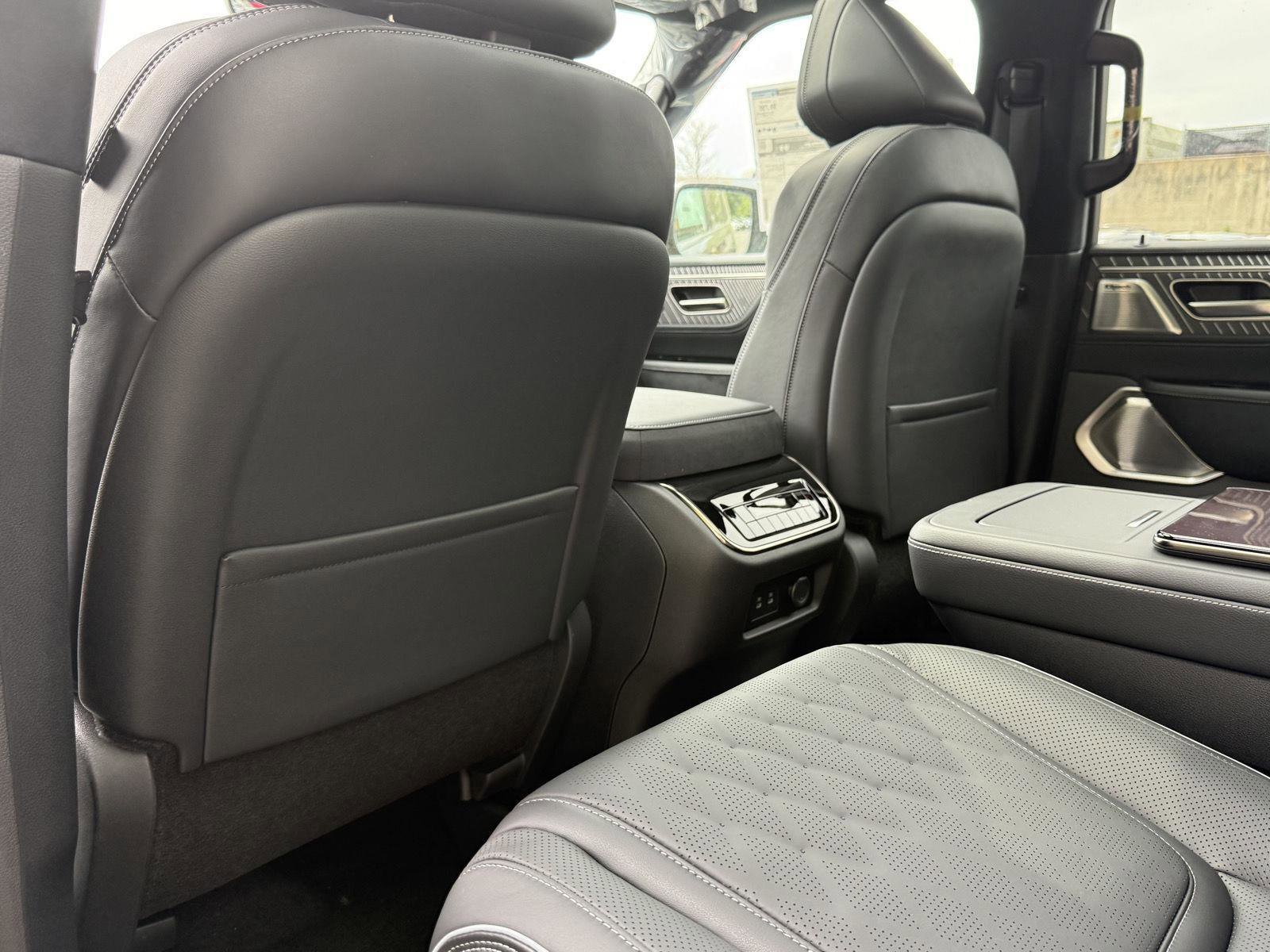 New 2026 INFINITI QX80 Autograph AWD/4WD image 23