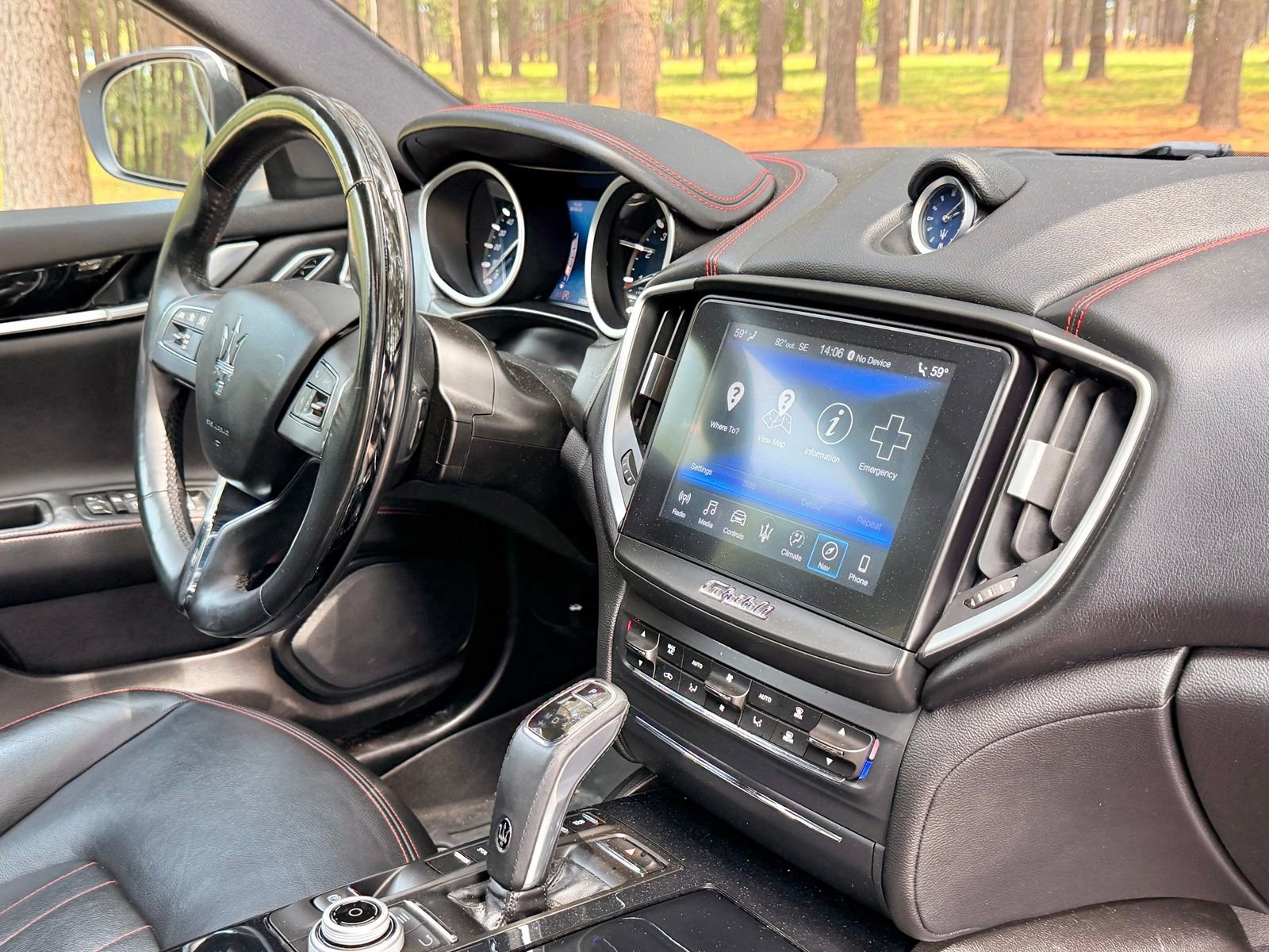 Used 2020 Maserati Ghibli S Q4 AWD/4WD image 20