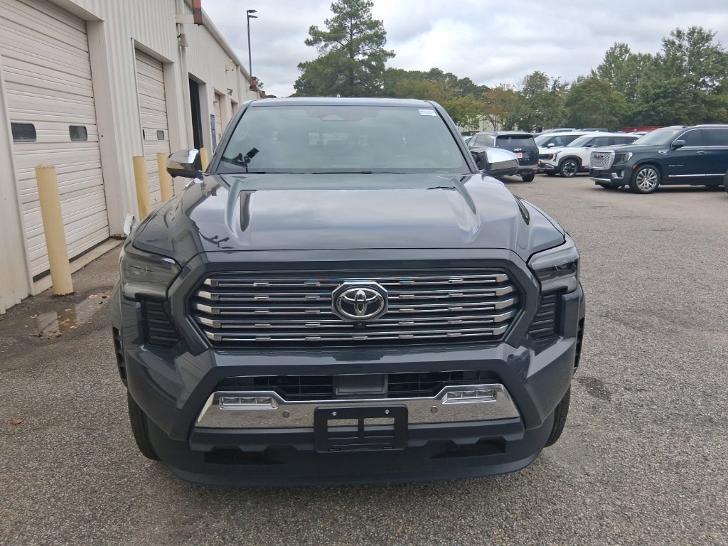 Used 2024 Toyota Tacoma Limited AWD/4WD image 2