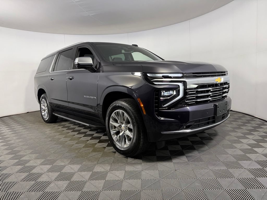 Used 2026 Chevrolet Suburban Premier AWD/4WD image 2