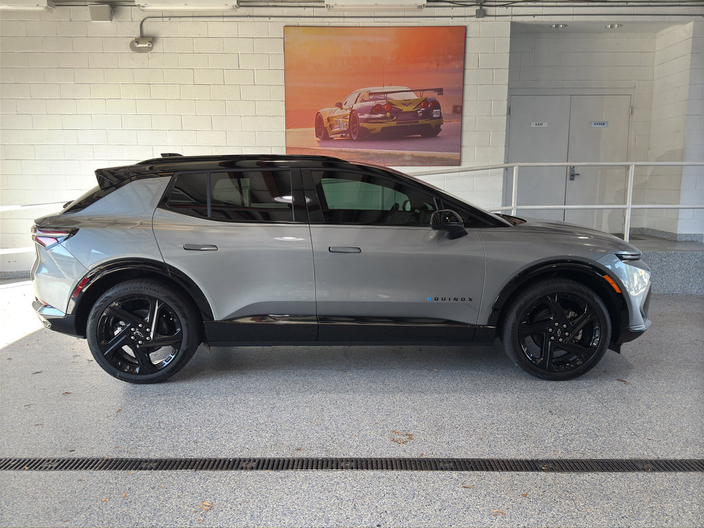 New 2026 Chevrolet Equinox EV RS image 5