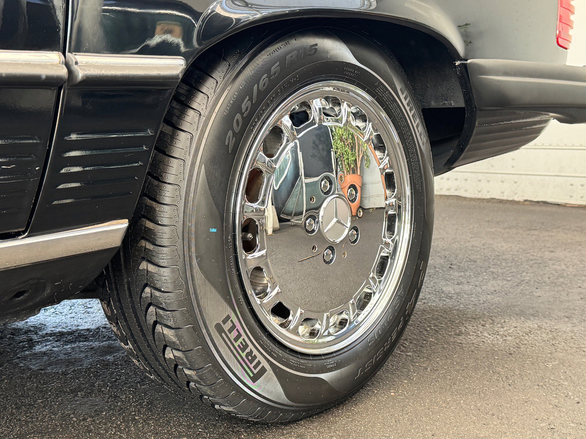 Used 1989 Mercedes-Benz 560 SL image 37