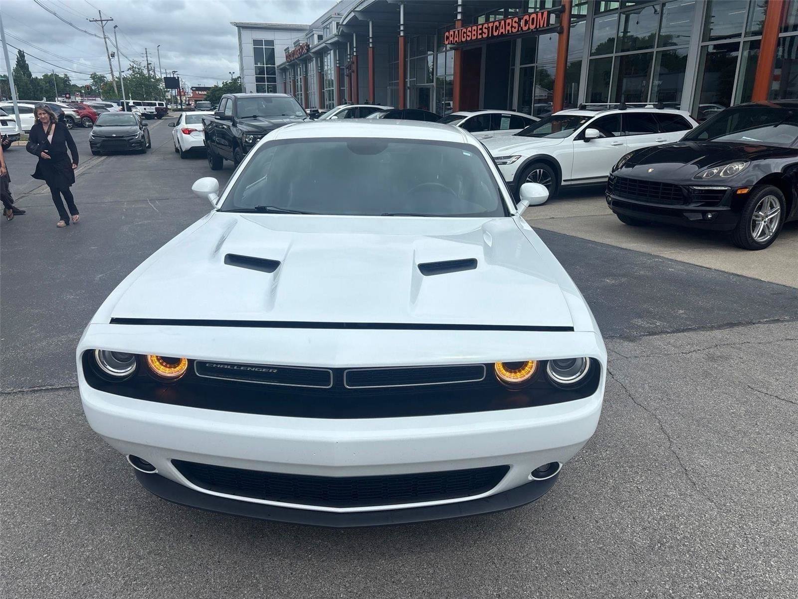 Used 2017 Dodge Challenger GT w/ GT Interior Package AWD/4WD image 11