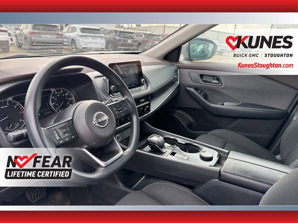Used 2023 Nissan Rogue S image 23